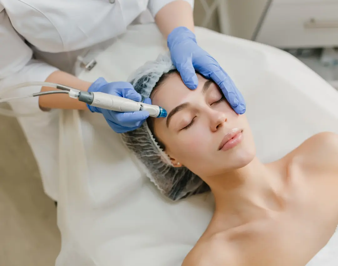 11 HydraFacial Benefits You Never Knew featured image